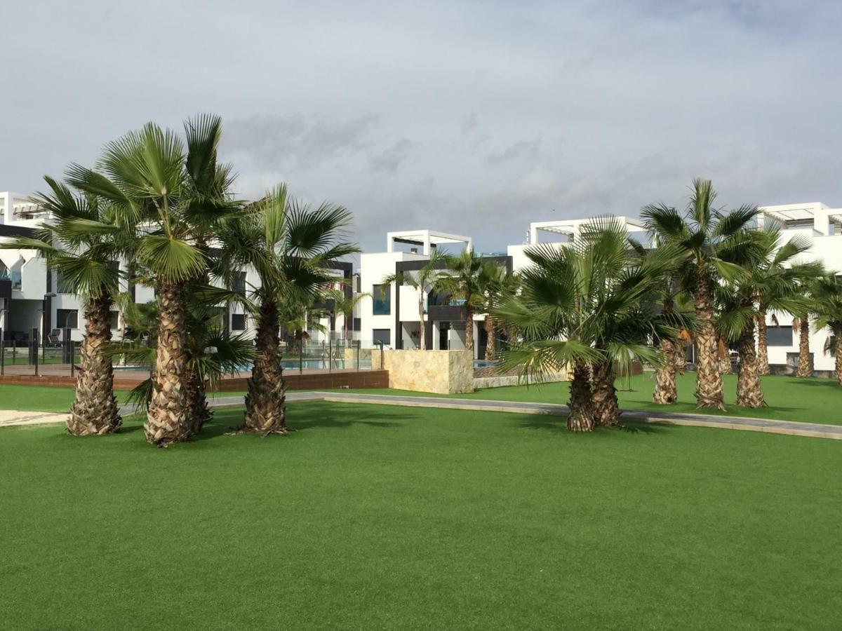 Apartment Oasisbeach La Zenia オリウエラ エクステリア 写真