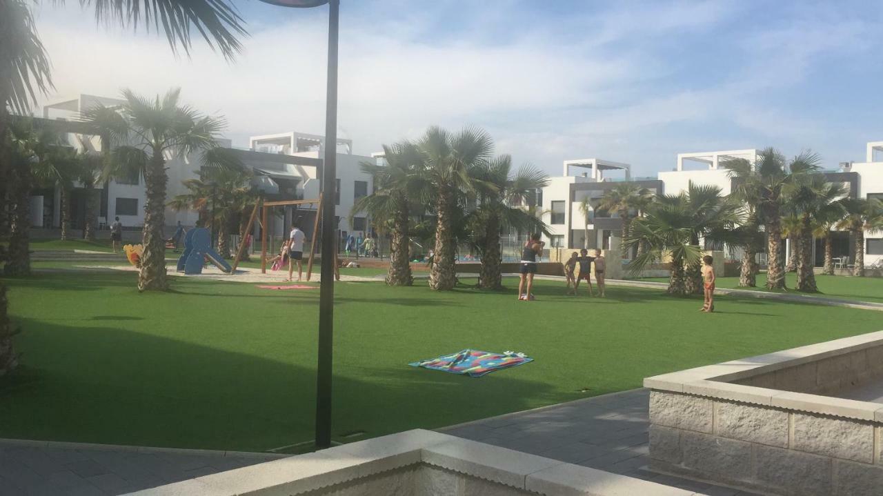 Apartment Oasisbeach La Zenia オリウエラ エクステリア 写真