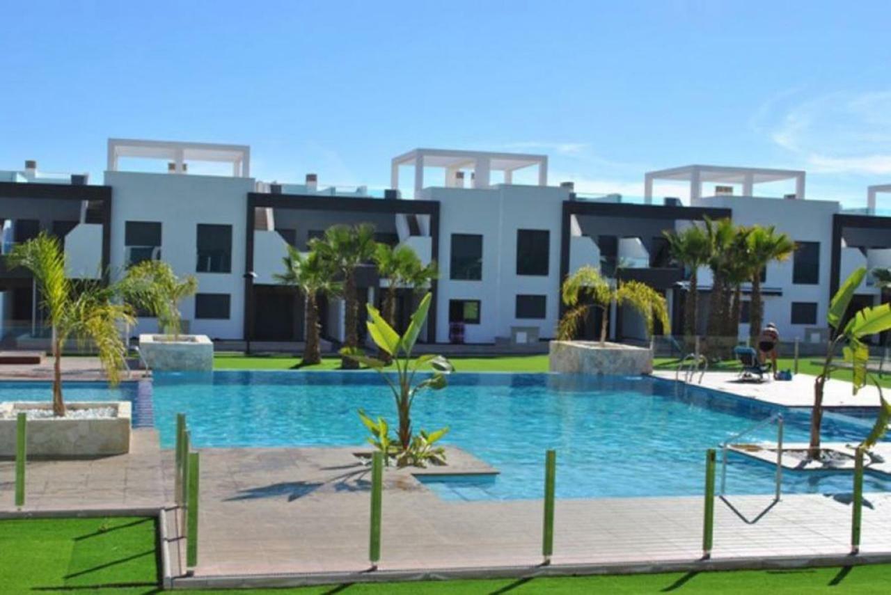 Apartment Oasisbeach La Zenia オリウエラ エクステリア 写真